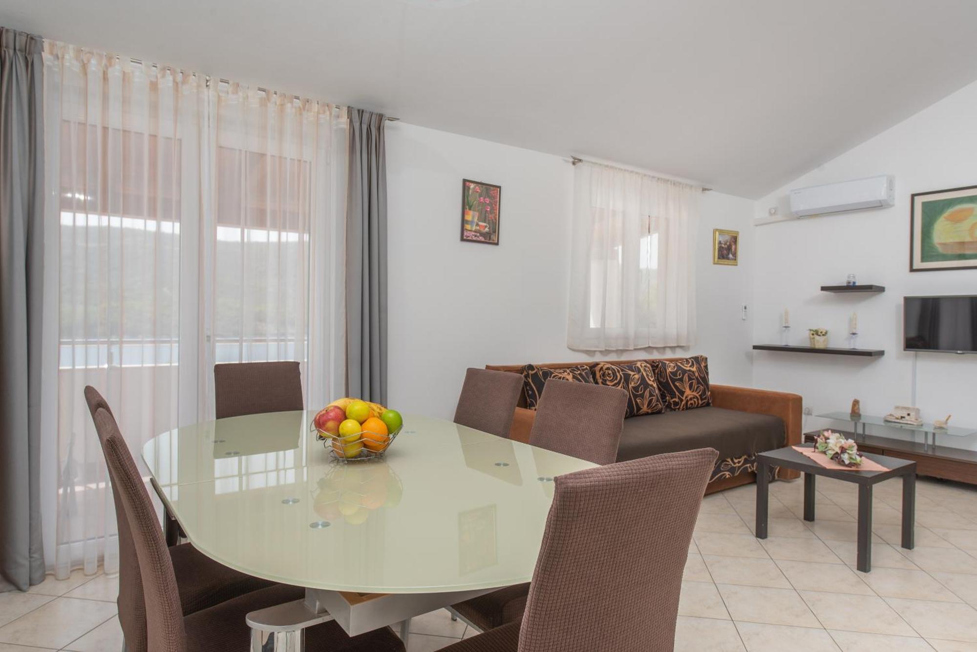 מרינה Apartments Iva מראה חיצוני תמונה